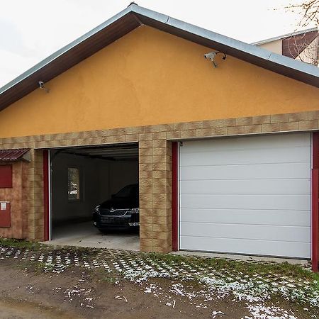 Apartman Vrane Vrané nad Vltavou 外观 照片