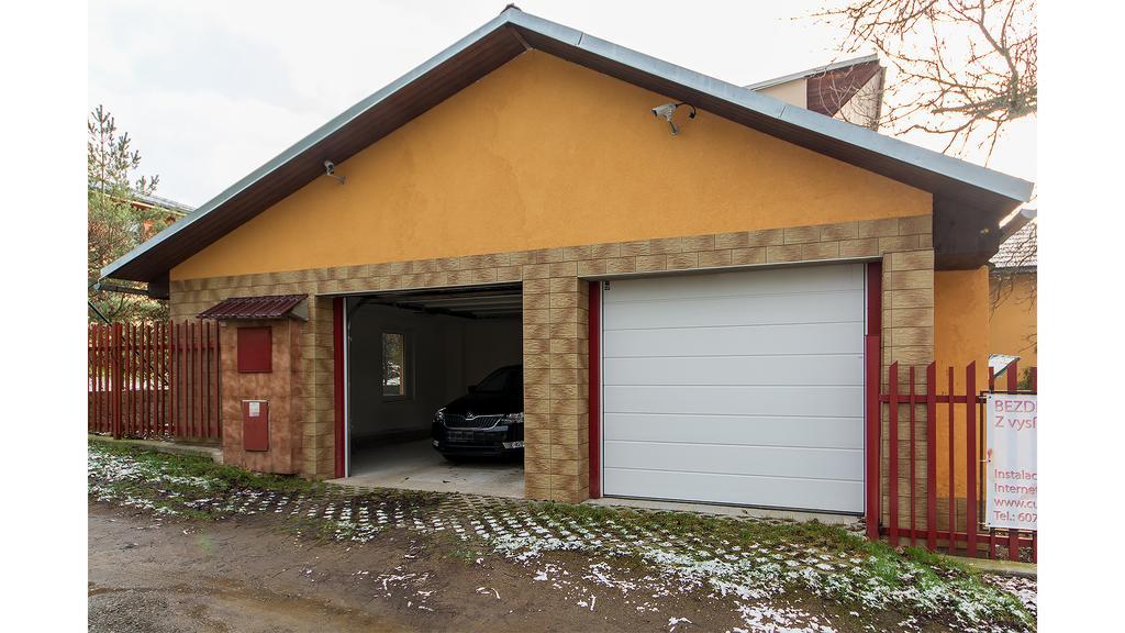 Apartman Vrane Vrané nad Vltavou 外观 照片
